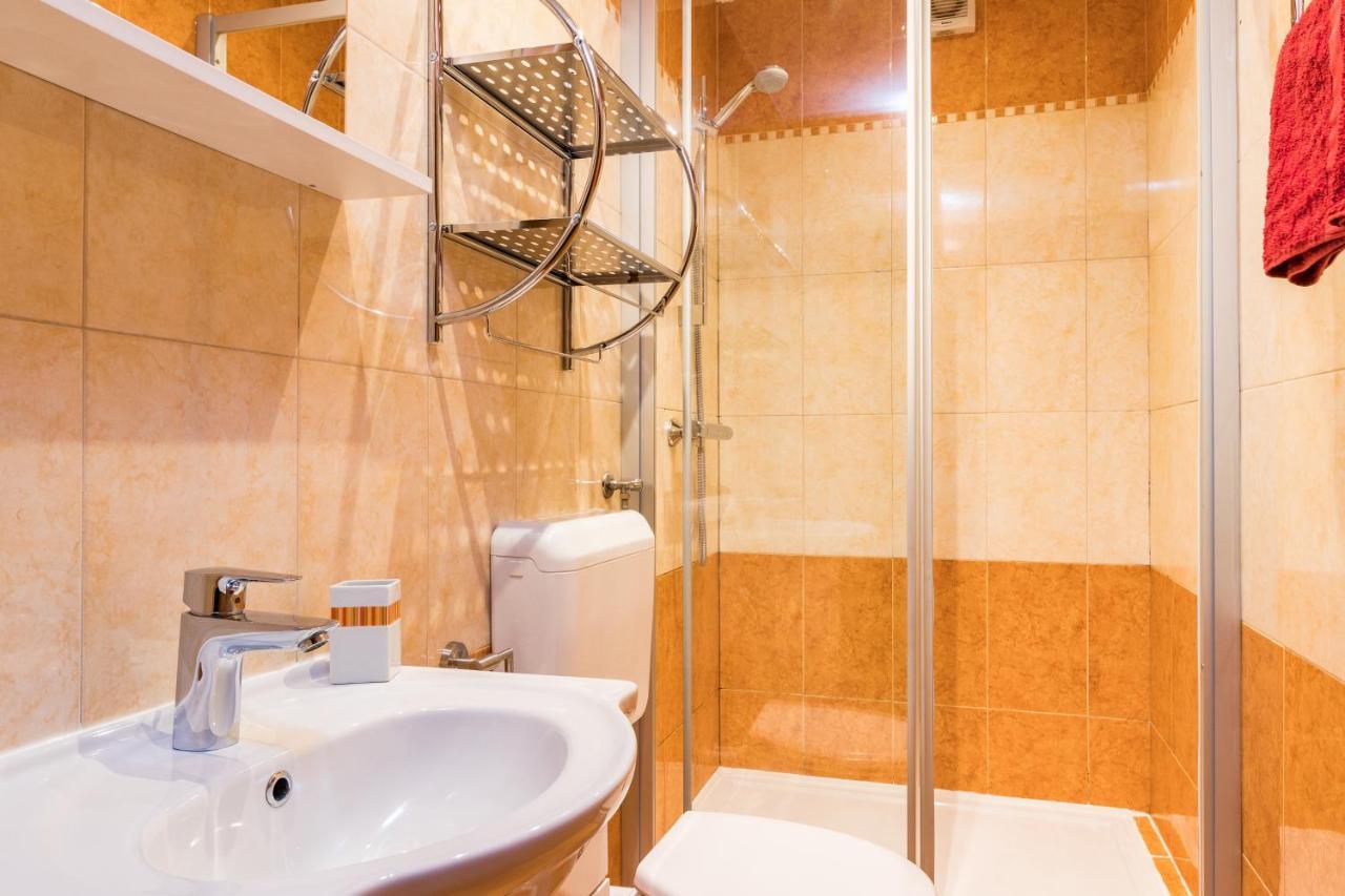 Apartmani Kazun - App1 Фажана Экстерьер фото